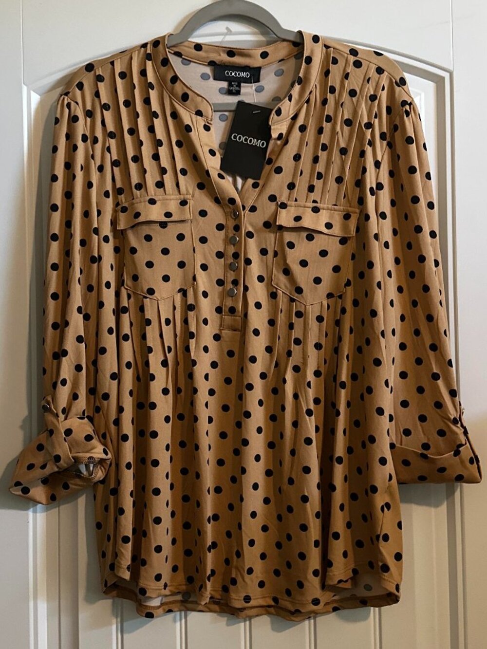 NWT Cocomo Black/Camel Polka Dot Top XL